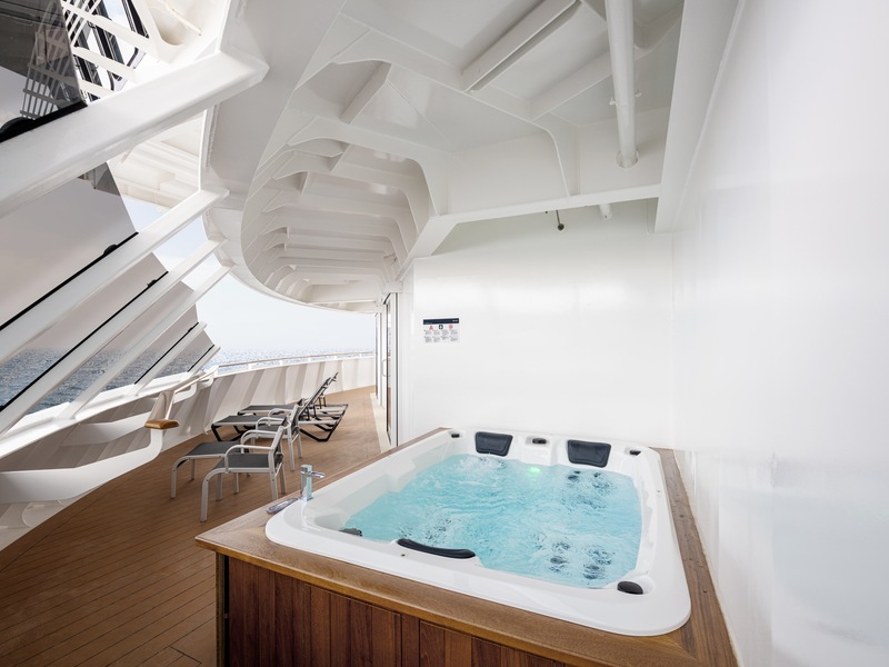 Grand Suite Aurea with Terrace and Whirlpool